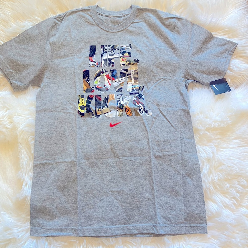 Nike mens T-Shirt
